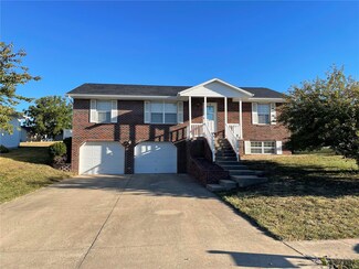 3846 Scarborough Way, Jefferson City, MO 65109