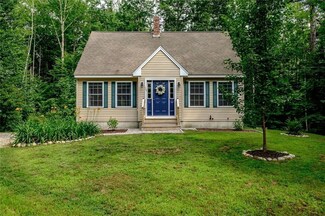 123 Whitney Rd, Gray, ME 04039