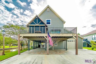 101 Clement Dr, Pierre Part, LA 70339