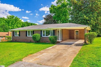 3 Pueblo Dr, Greenville, SC 29617