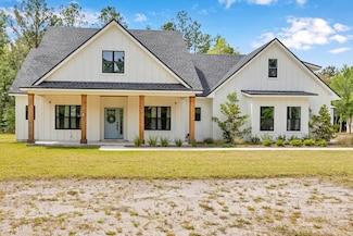 44290 Swallowfork Ave, Callahan, FL 32011