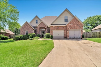 4755 W Plymouth Rock Place, Fayetteville, AR 72704