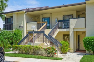 2043 SW 15th St Unit 208, Deerfield Beach, FL 33442