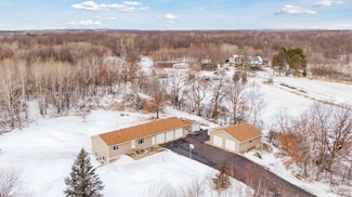42700 Cedarcrest Trail, Harris, MN 55032