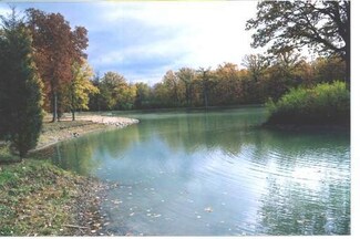 4 Hickory Dr, Mettawa, IL 60048