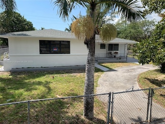 500 NE 136th St Unit 508, North Miami, FL 33161