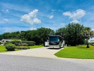 4605 SE 94th Ave, Webster, FL 33597
