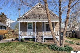 819 S 49th Ave, Omaha, NE 68106