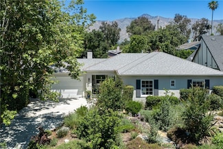 3585 Grayburn Rd, Pasadena, CA 91107
