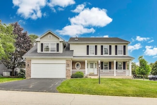 1492 Della Dr, Hoffman Estates, IL 60169