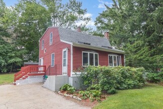 28 Simpson Ave, Attleboro, MA 02703