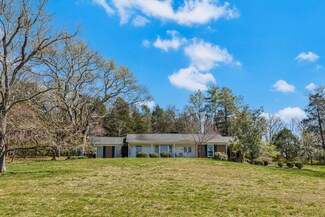 104 Sanders Ct, Franklin, TN 37069