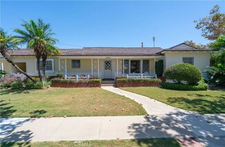1901 N Greenbrier St, Santa Ana, CA 92706