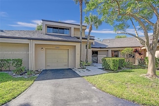 9444 Chelsea Dr N, Plantation, FL 33324