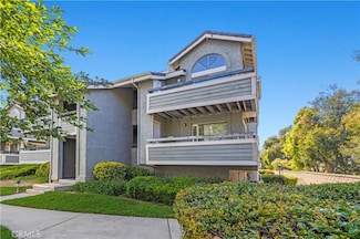 26966 Flo Ln Unit 318, Canyon Country, CA 91351