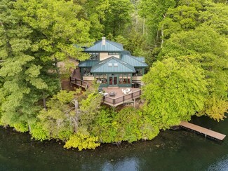 220 Hemlock Path, Sturbridge, MA 01518
