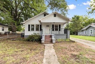 323 E 20th St, Kannapolis, NC 28083