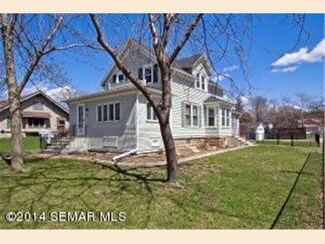 849 849 Church Ave, St. Charles, MN 55972