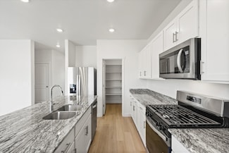 3481 N Browning St Unit 1526, Eagle Mountain, UT 84005