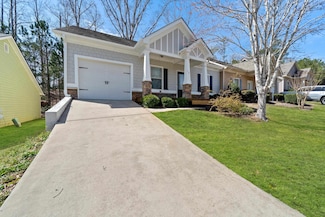 157 Oakwood Dr NW, Milledgeville, GA 31061