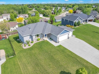 110 Foxview Ct, Beaver Dam, WI 53916
