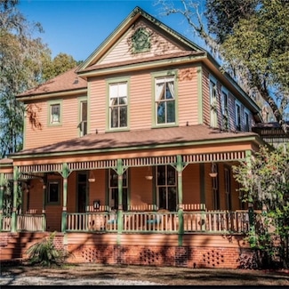 912 Carpenter St, Brunswick, GA 31520