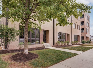 319 E 16th St Unit 205, Indianapolis, IN 46202