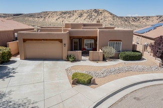 6523 Moon Shadows Dr NW, Albuquerque, NM 87120