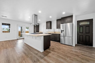 4585 Mount Henry Place, San Diego, CA 92117