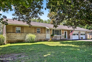 181 Poplar Ave, Allenwood, PA 17810