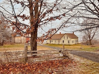 762 McLaren Hill Rd, Barnet, VT 05821