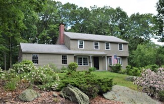 27 Surrey Ln, Holden, MA 01520