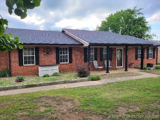 506 Garden Ln, McAlester, OK 74501