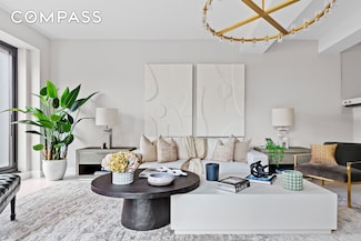 55 W 17th St Unit 1401, New York, NY 10011
