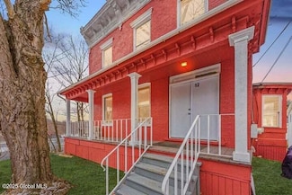 12 Vandenburgh Ave, Troy, NY 12180