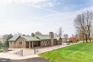 1851 Meetinghouse Rd, Warwick, PA 18974