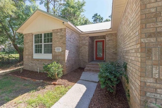 2757 Manuel Dr, Lillian, AL 36549