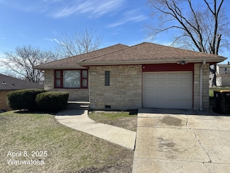 10302 W Sunset Ave, Milwaukee, WI 53222