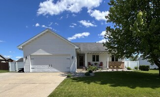 3056 N Wright Rd, Janesville, WI 53546