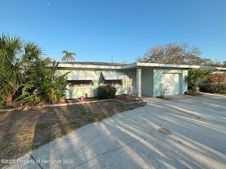 2818 46th St S, Gulfport, FL 33711