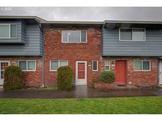 1720 NE Hogan Dr Unit 104, Gresham, OR 97030