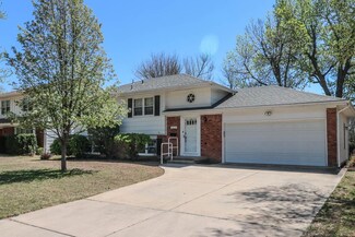 713 E Park Lane St, Derby, KS 67037