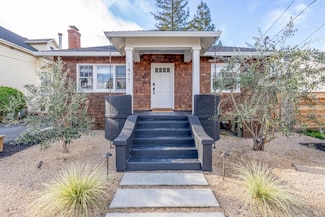 1477 Oak Ave, Saint Helena, CA 94574