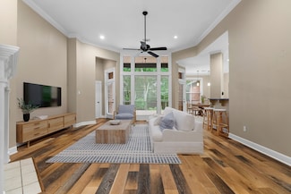 117 Lake View Cir, Montgomery, TX 77356