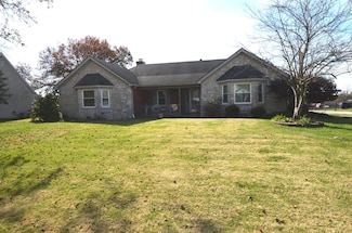 408 Vail Dr, Lawrenceburg, KY 40342