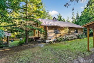 2103 Sherwood Forest Ln, Camano Island, WA 98282