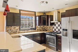 816 69th Ave, Philadelphia, PA 19126