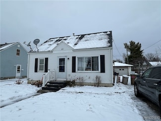 40 Lucille Dr, Buffalo, NY 14225