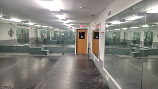 546 Bloomfield Ave, Newark, NJ 07107