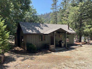 53 Rivendell Rd, Douglas City, CA 96024
